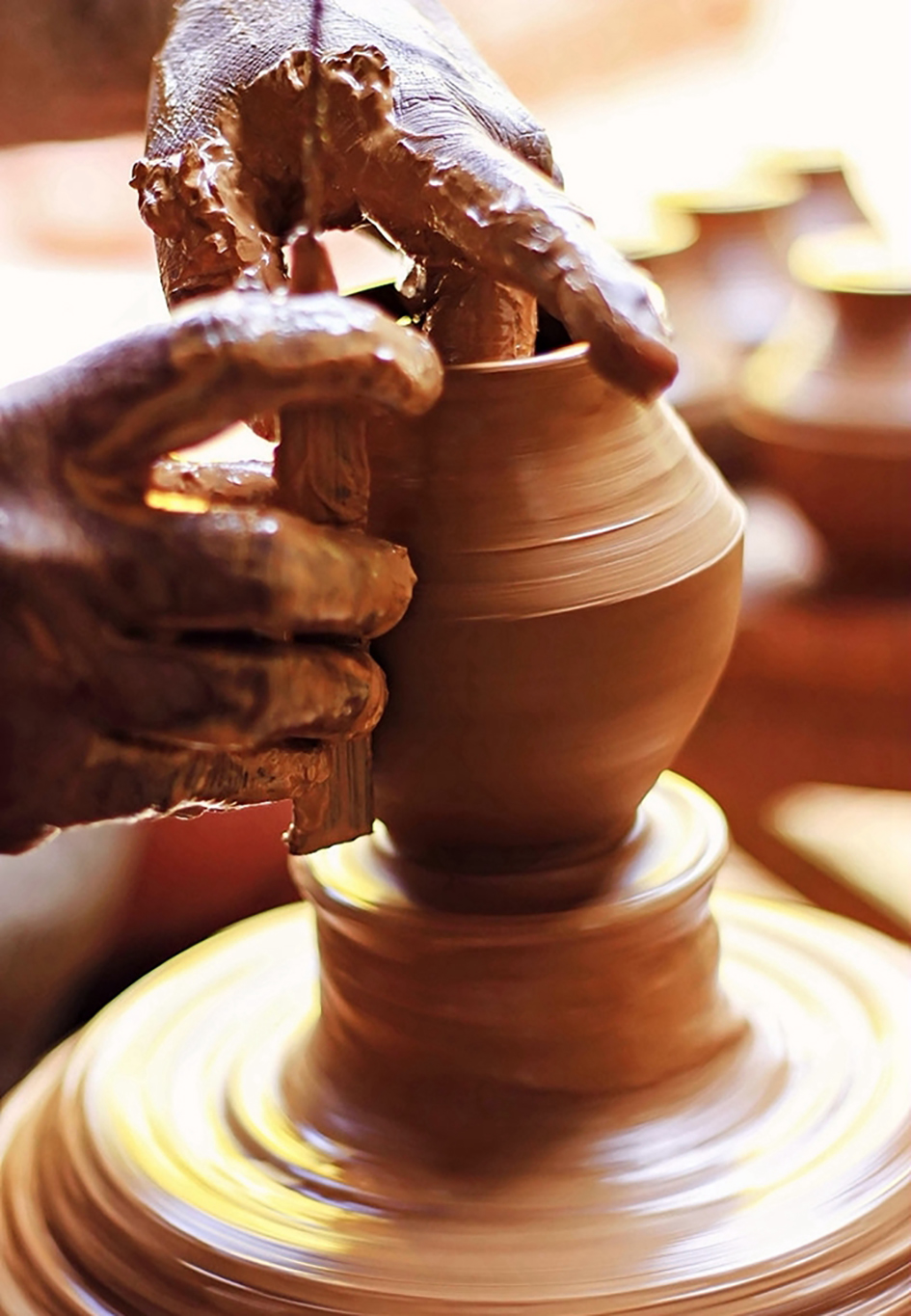 Contemplation on Clay: A Journey of Self-Reflection(图文)