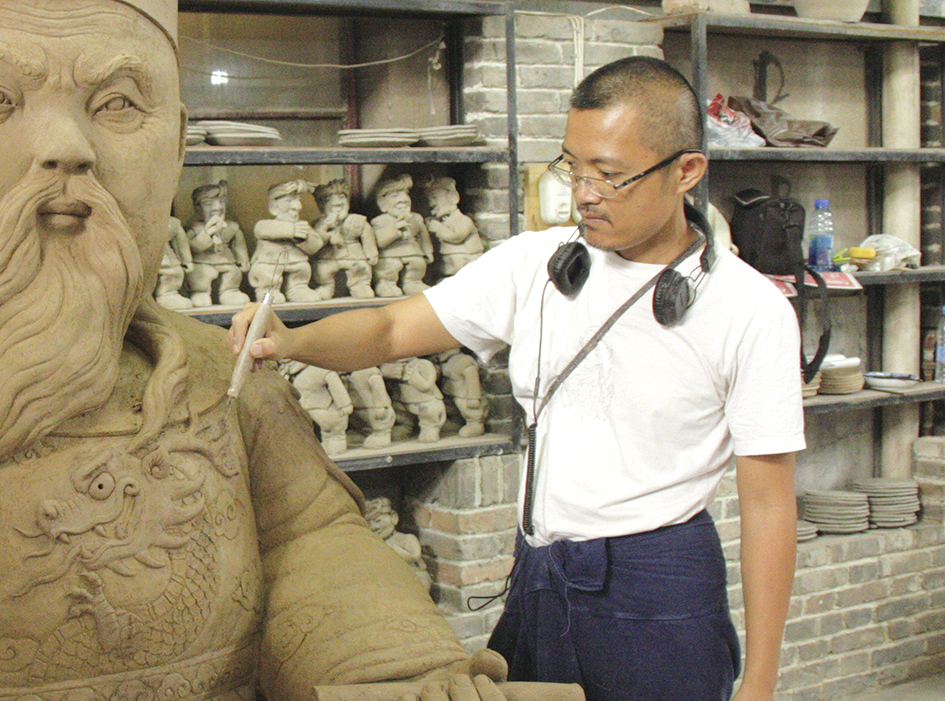 第11届中国·长春国际陶艺作品邀请展之泰国陶艺家那迪·昌姆作品赏析——《没有冬天Ⅰ》、《没有冬天Ⅱ》(图文)
